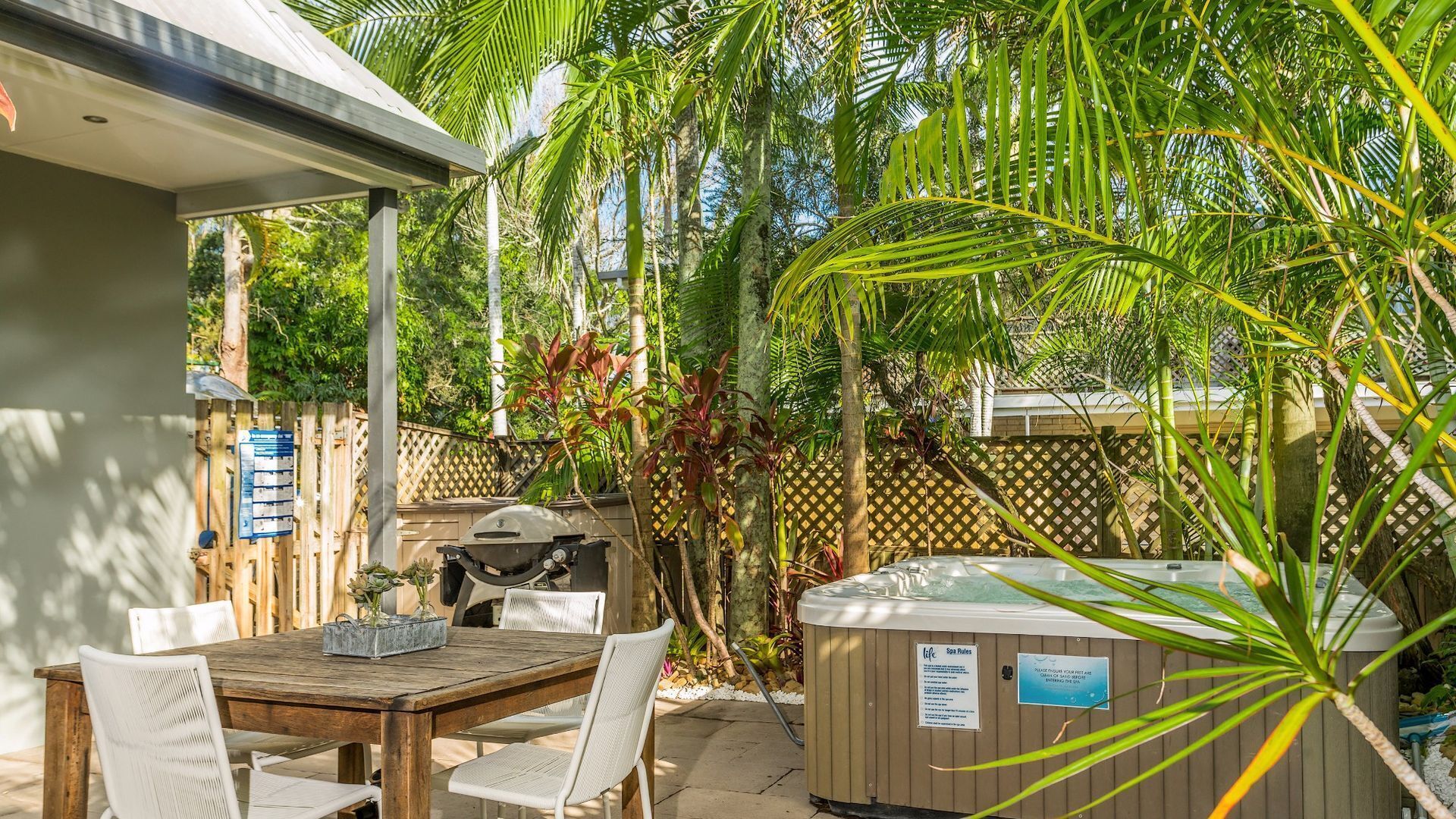 A Perfect Stay A Top Spot - Opposite Clarkes Beach