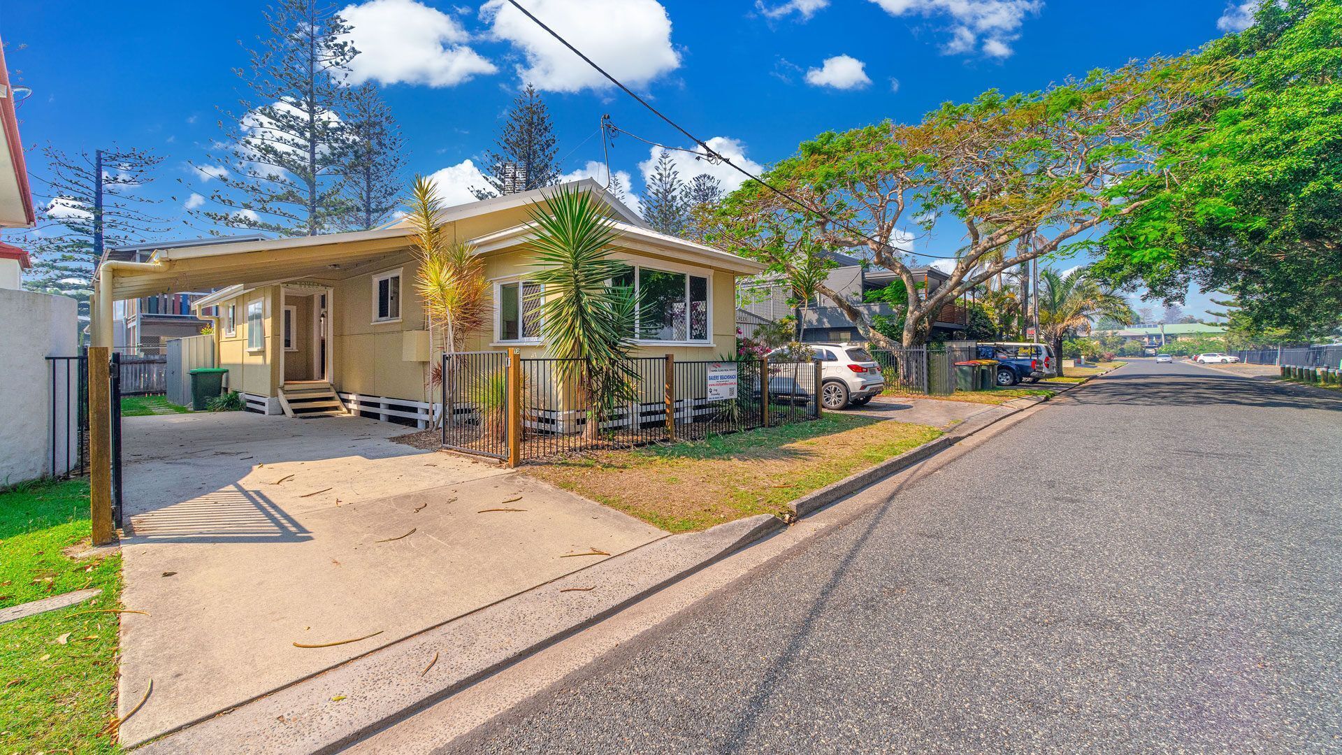 Bauers' Beachshack, Dog Friendly home near river in Yamba