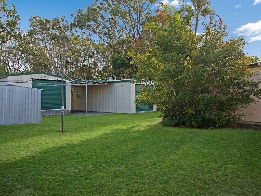 Lowset, pet Friendly Cottage - Sunset Ave, Bongaree