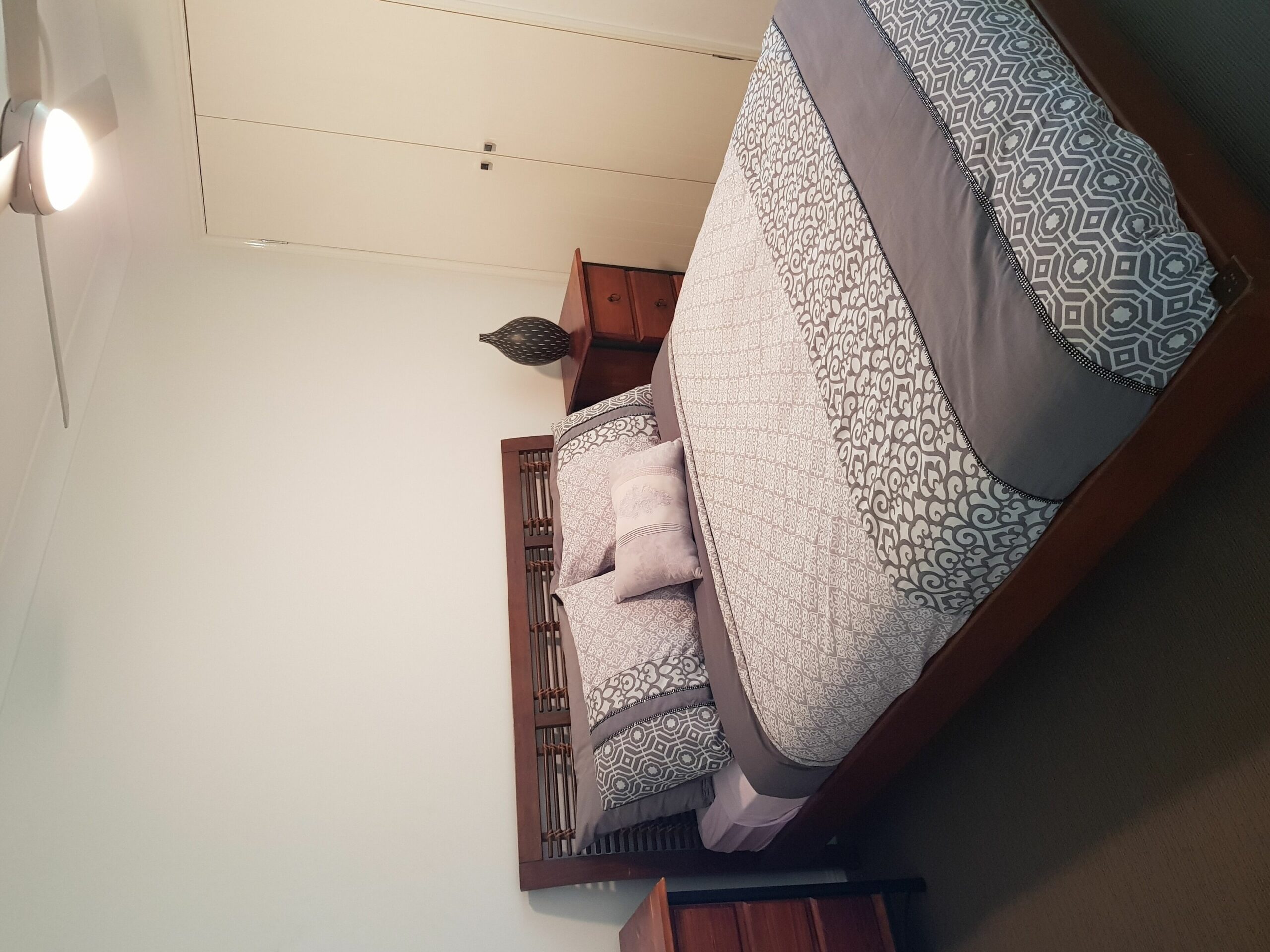 Commonwealth Games house for rent - Runaway Bay $1000 per night