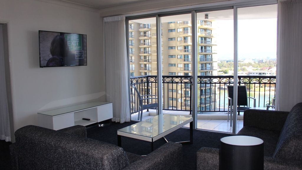 Chevron Towers Surfers Paradise Apartment