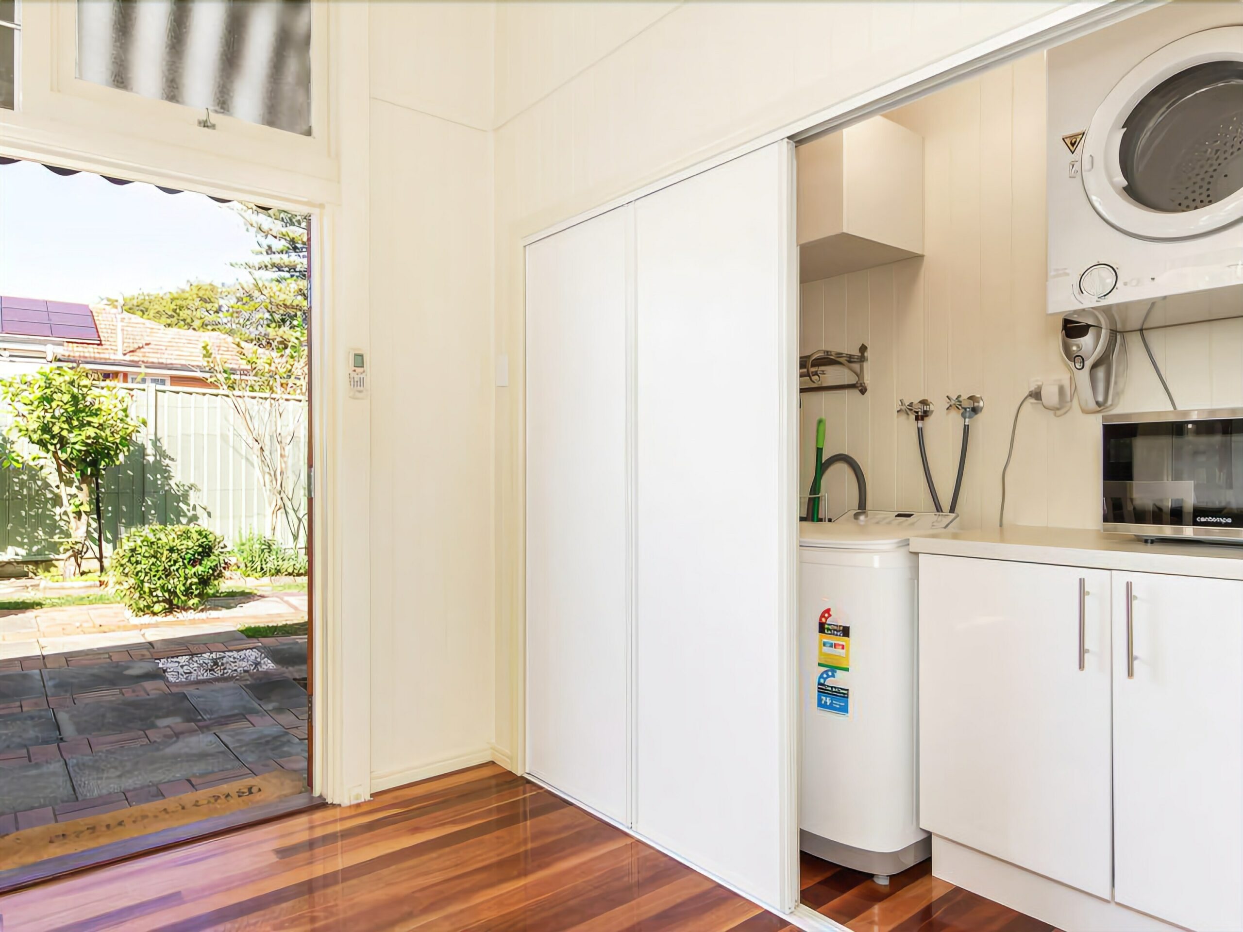 Brisbane Northside Shortstay - Fresh, Light & Airy