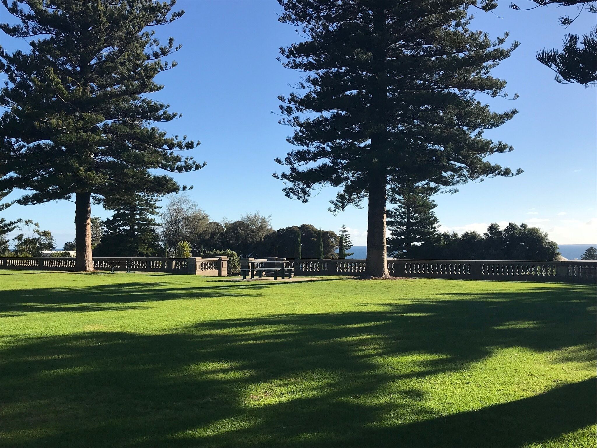 Cottesloe Beachfront Luxury Ocean View Apartment Ideal for Couple and Children