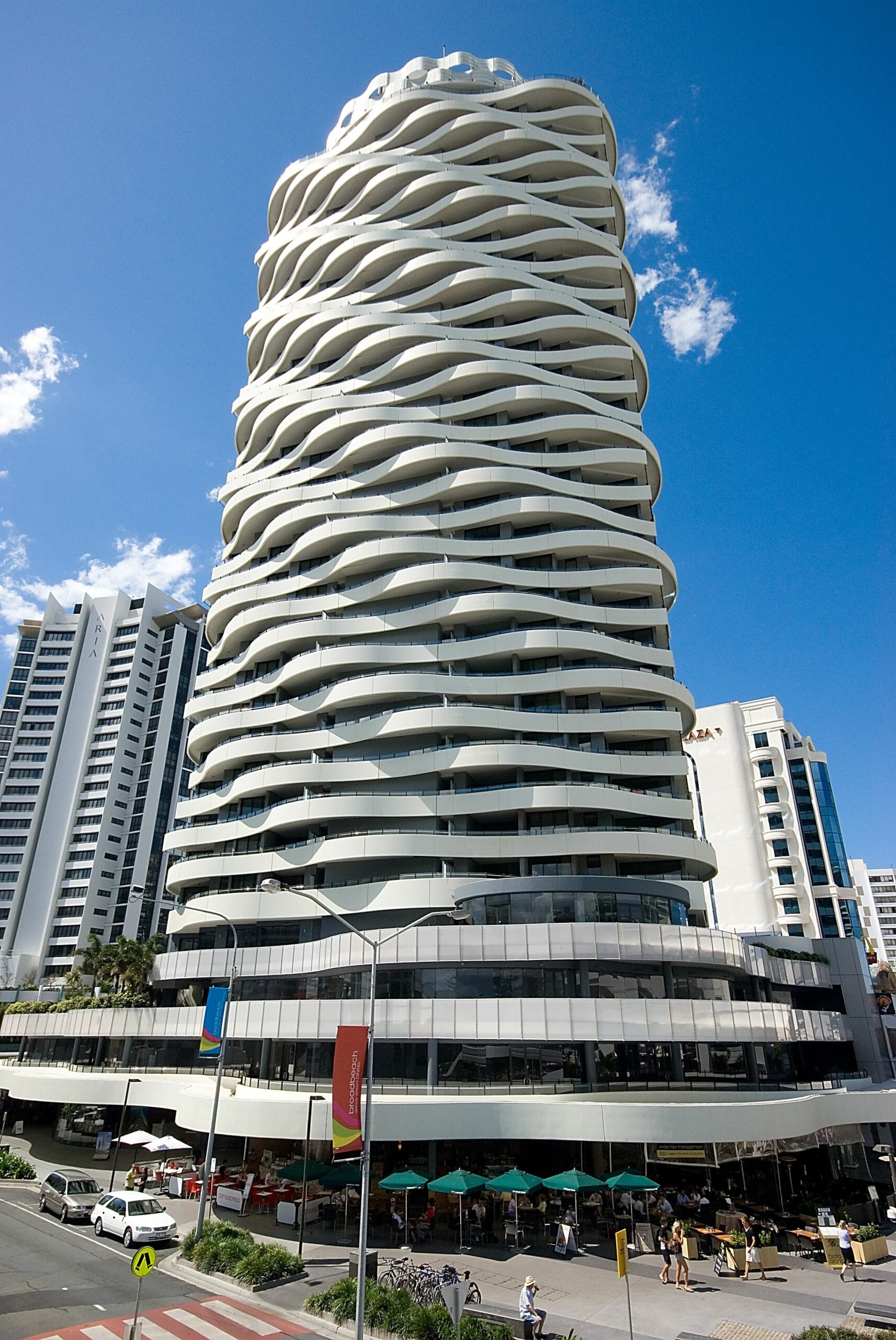 Wave Apartments Broadbeach