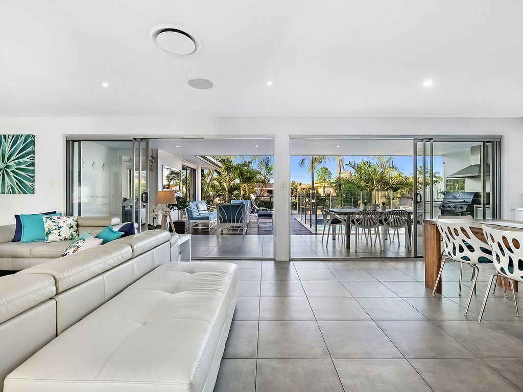 Vogue Holiday Homes - Malibu Shores @ Broadbeach