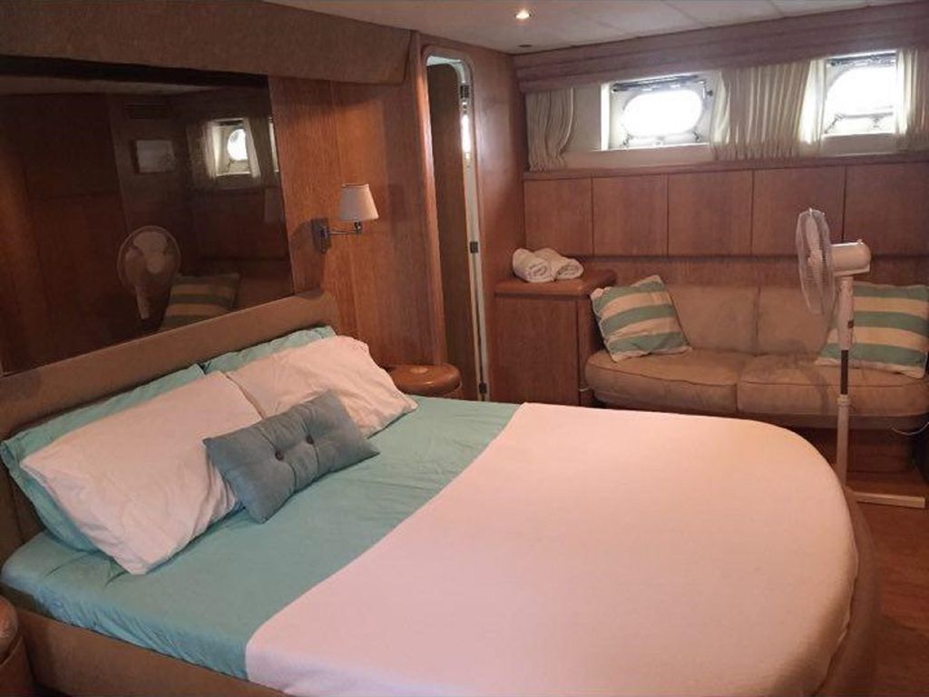 Million Dollar Luxury 90ft Yacht in Gold Coast!