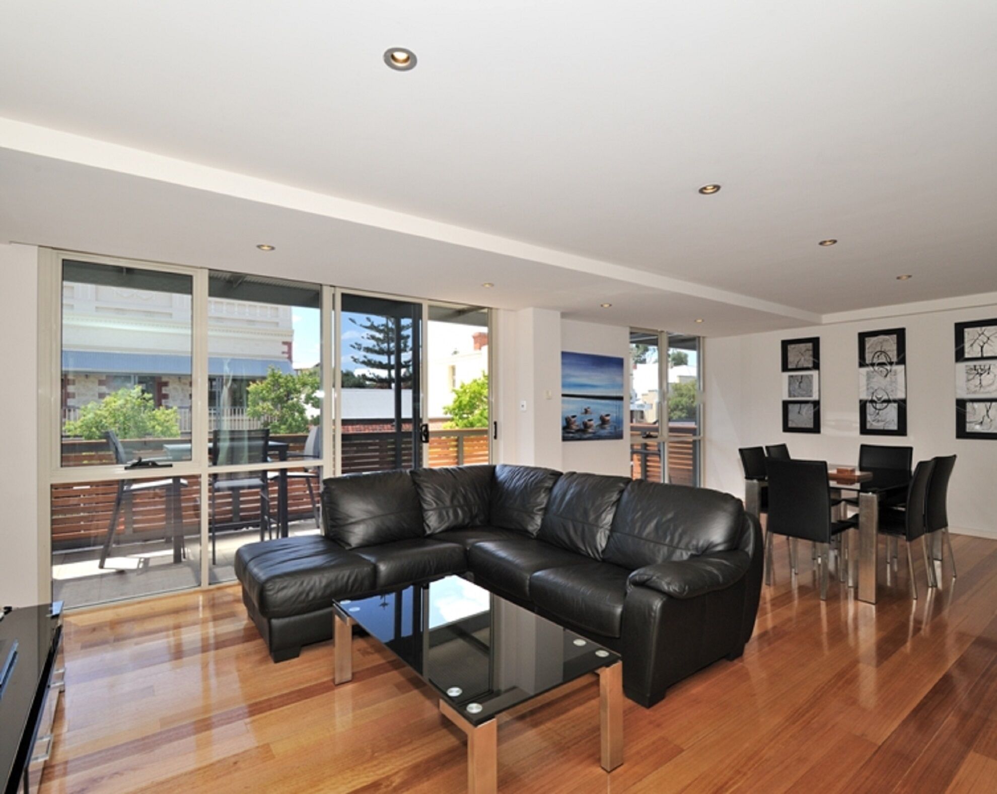 Central Fremantle Apartment