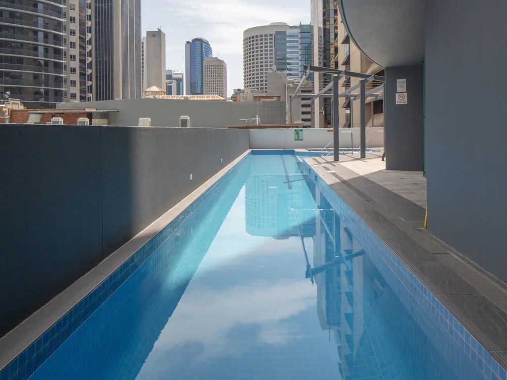 Amazing Brisbane CBD 2 Bedroom Apartment With River Views