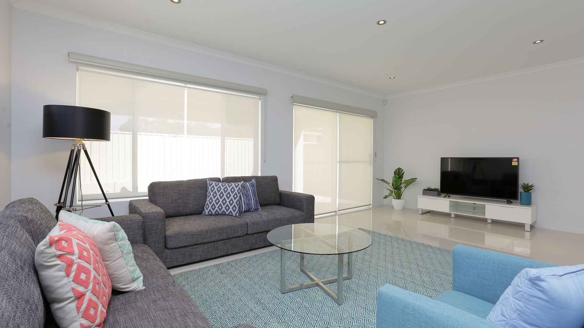 Modern & Family Friendly,10mins to City, River & Freo