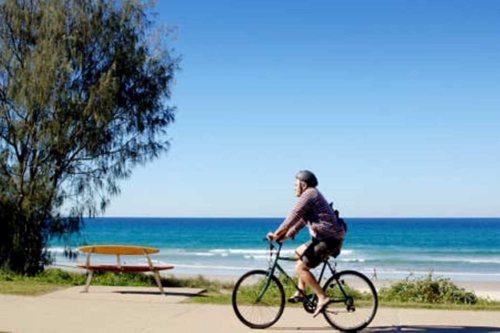 Funky Beach House on the Best Beach on Gold Coast