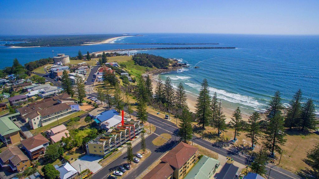 Seaspray 3 Across the Road From the Beach