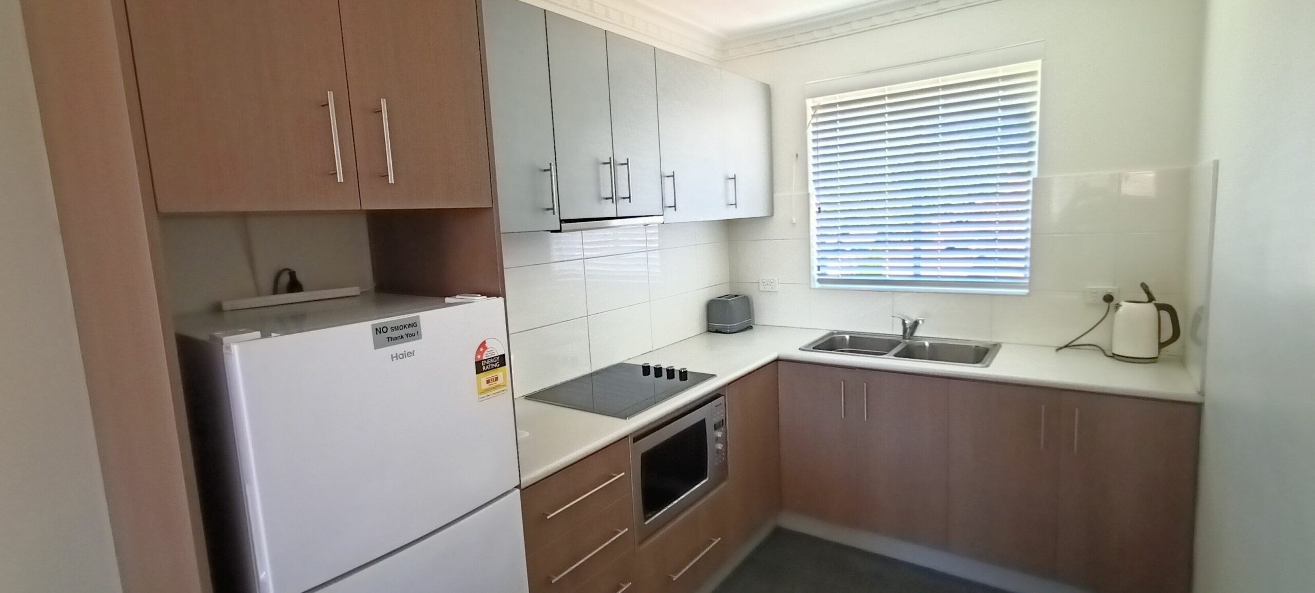 Superb 2 BR Apartment Minutes to Cbd- Cen8