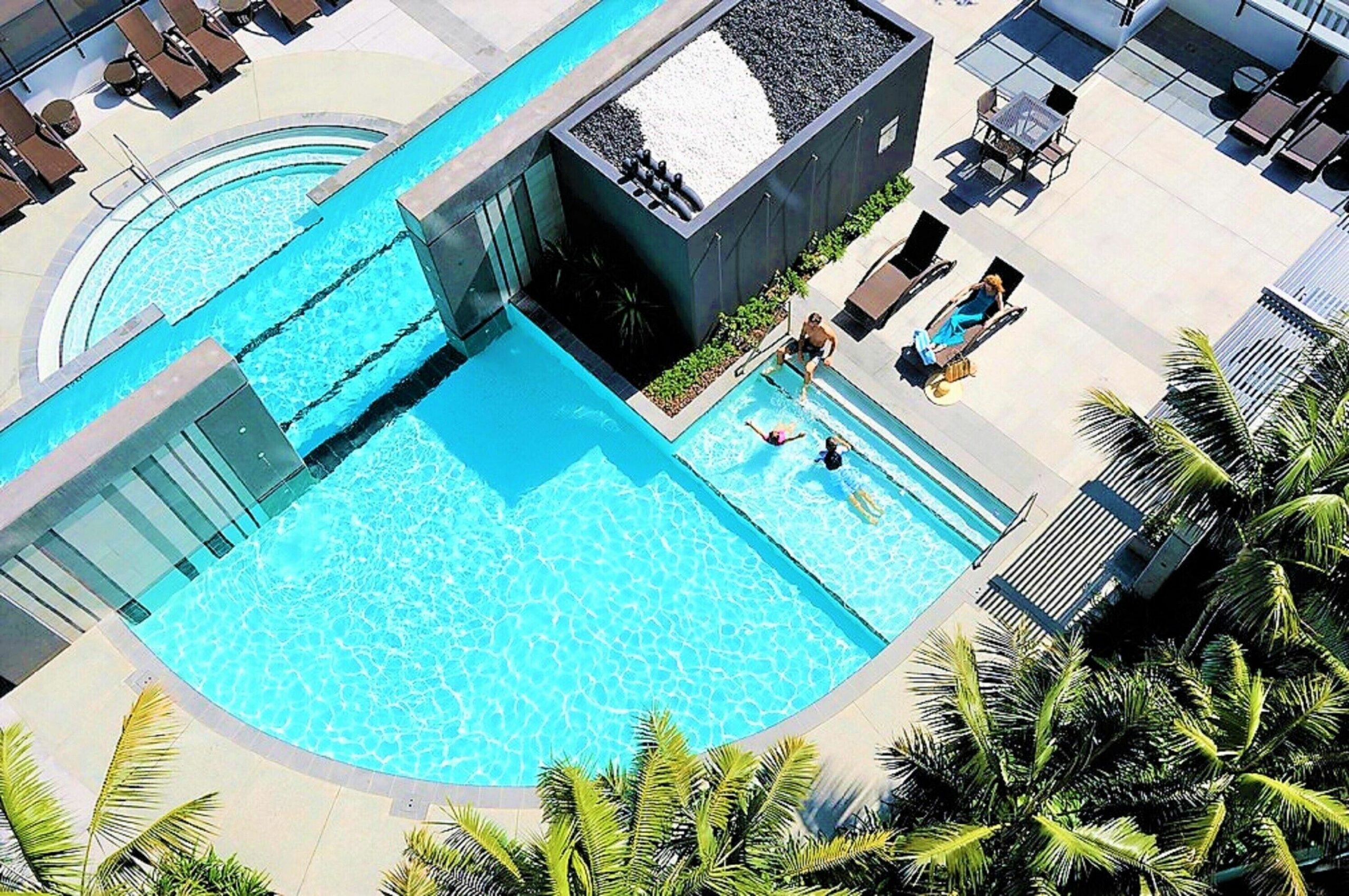 Oracle Resort - Holidays Gold Coast