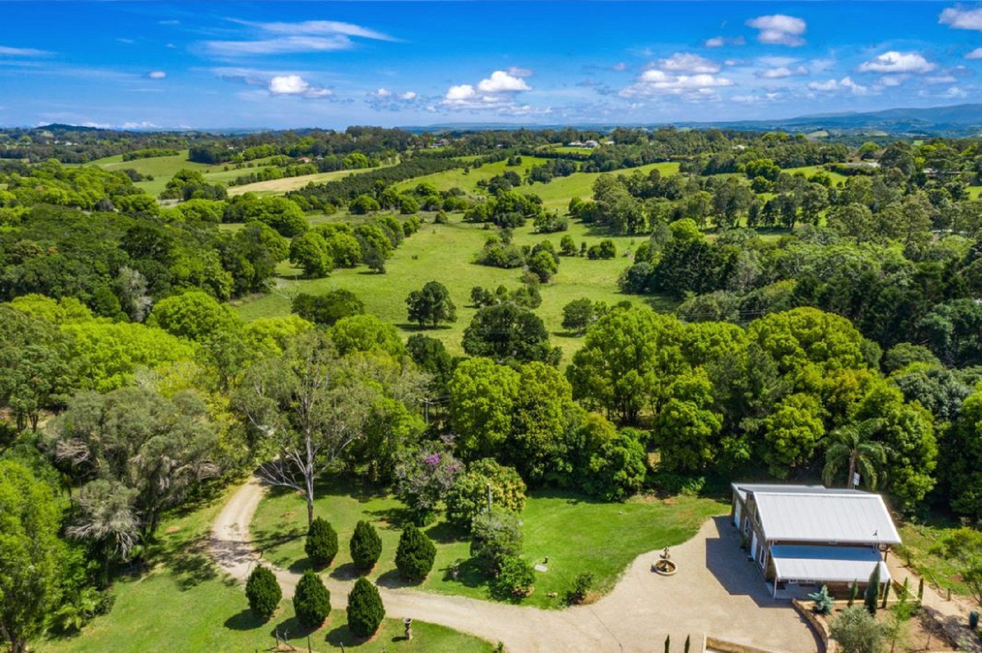 Your Luxury Escape-Ocean View Barn House