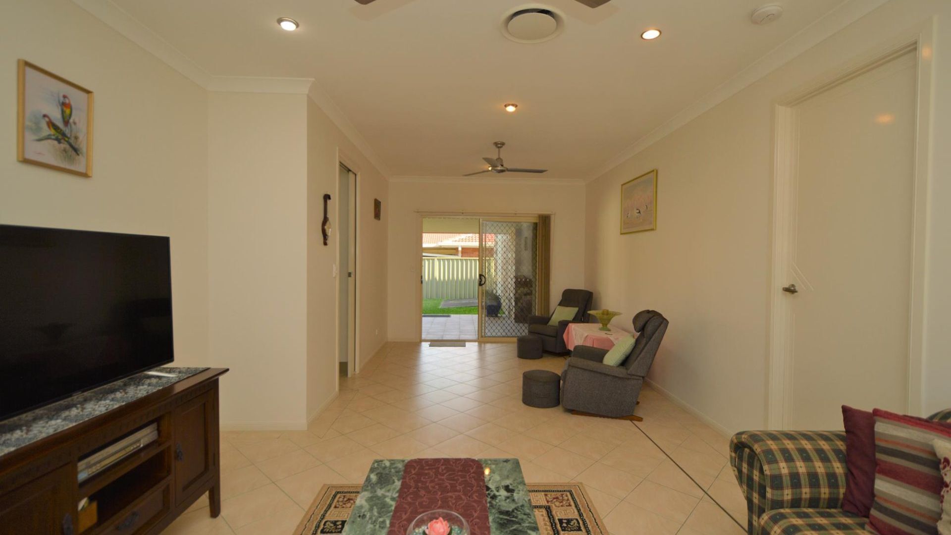 Joycewin, Lowset Home in Yamba