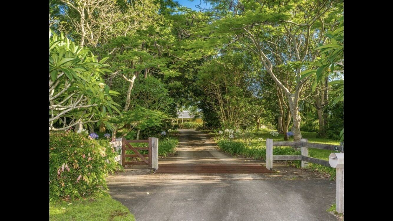 Idyllic Family House in the Byron hinterland