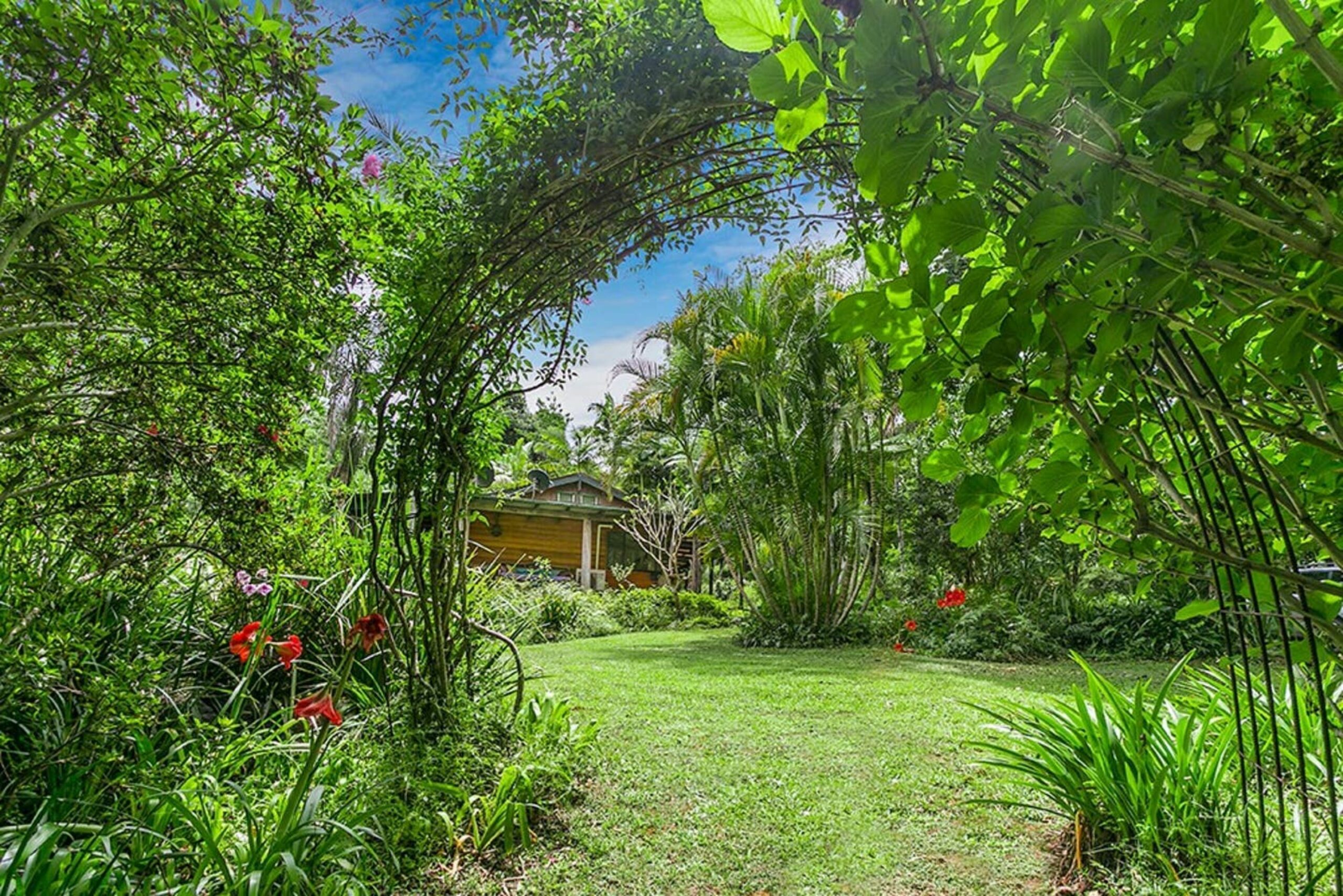 1 Bedroom Home Surrounded By Nature