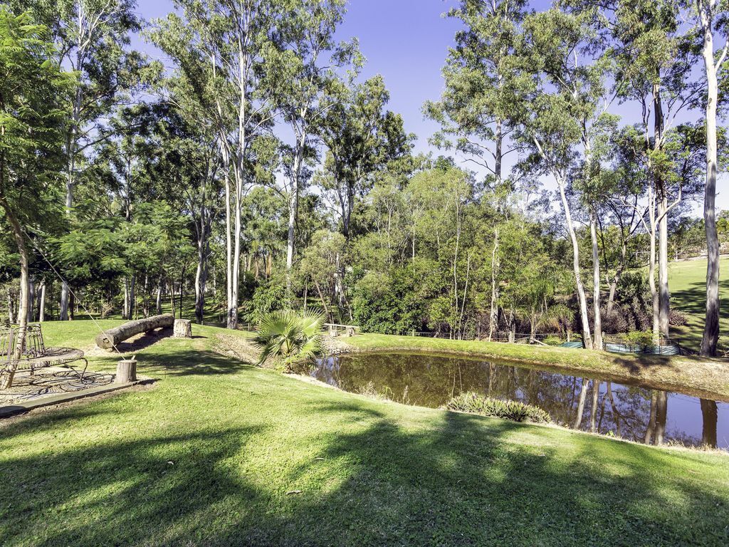 Countrycottage Heated Pool North Gold Coast Acreage Pets Theme Parks