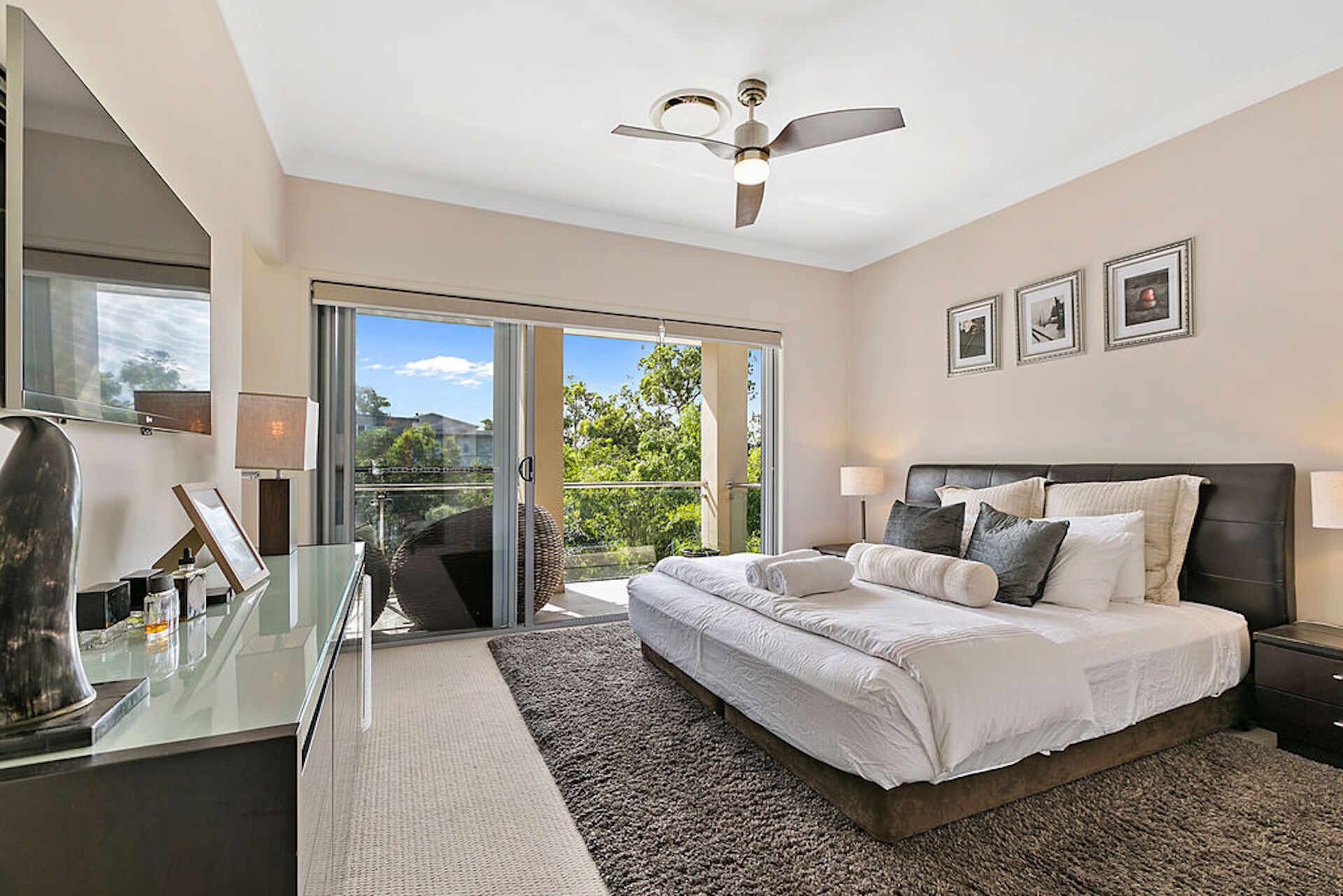 Bulimba House I Resort Style Retreat & spa