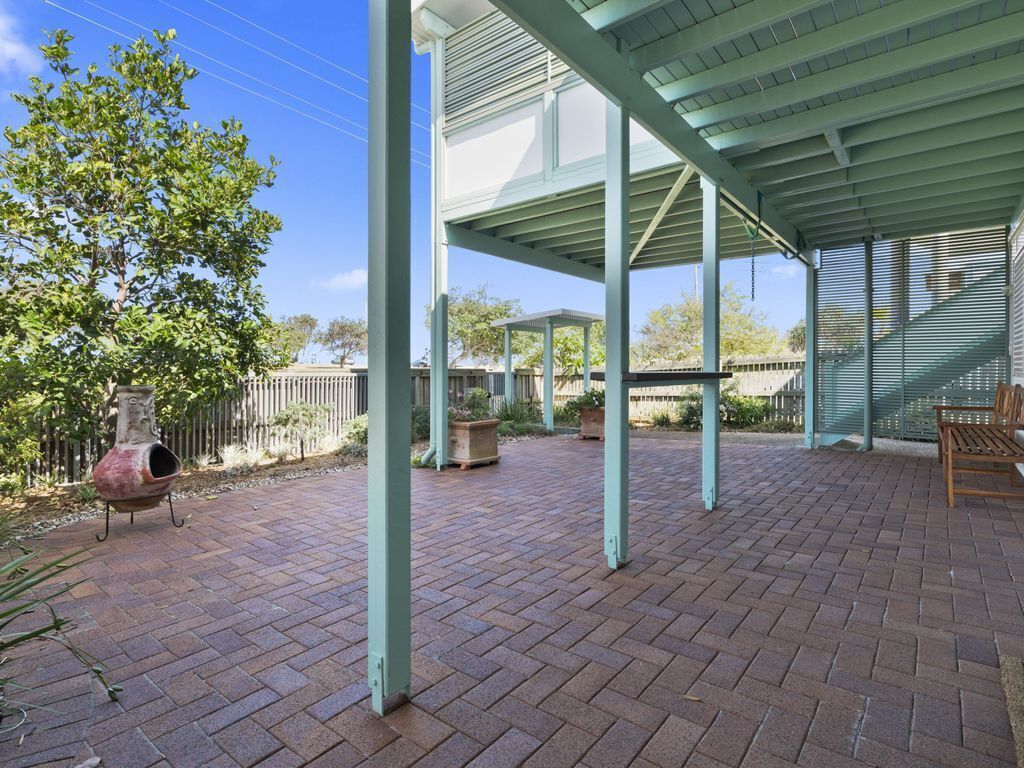 Woorim Beach House With Water Views