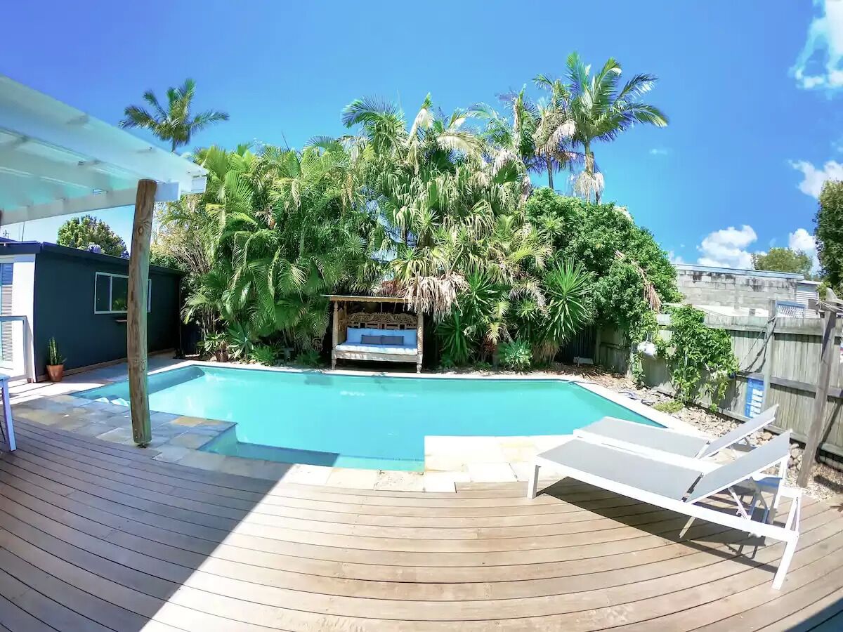 Blissful Yamba with private pool