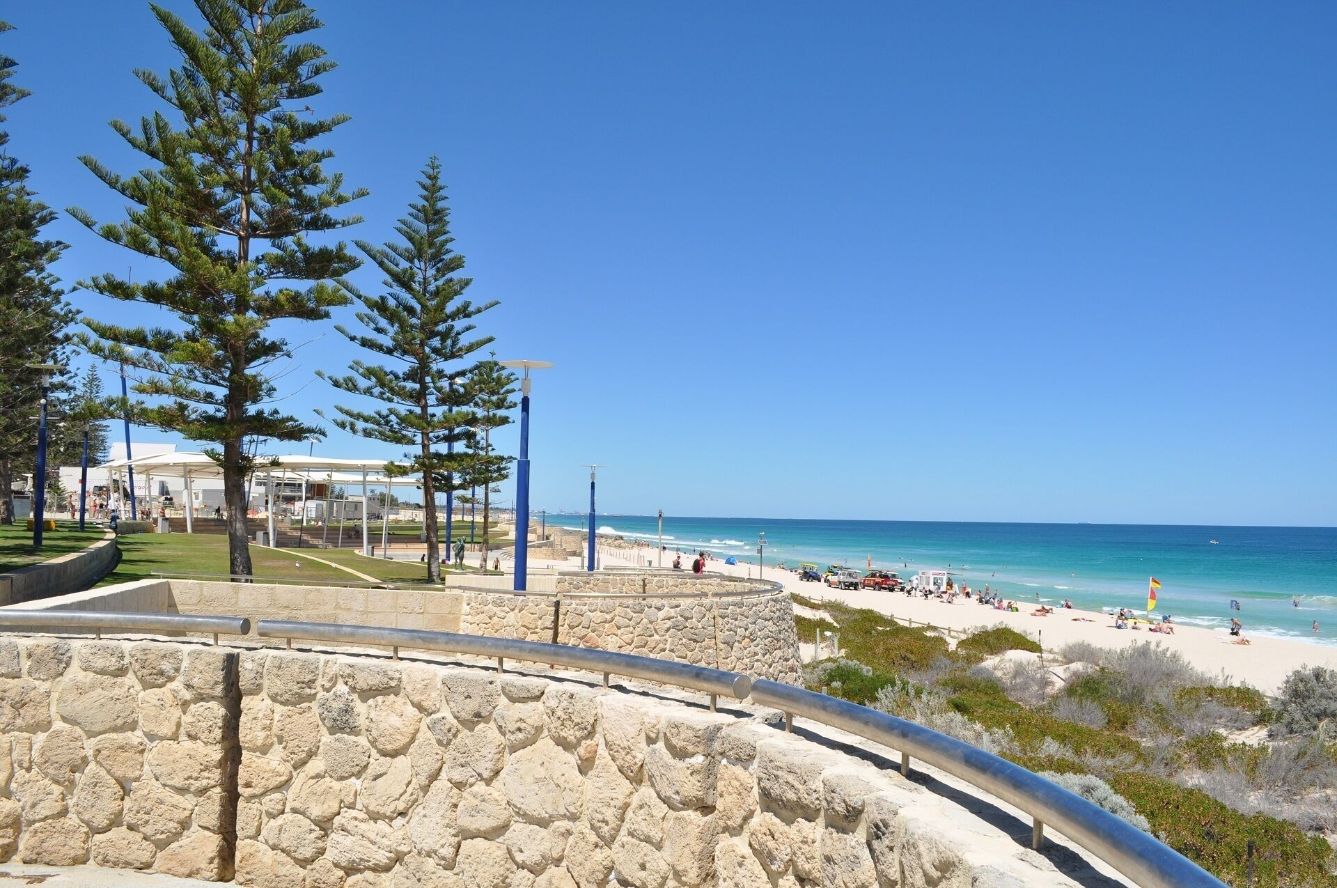 Beach Break Two - On Scarborough Beach - Sandcastles Apartments