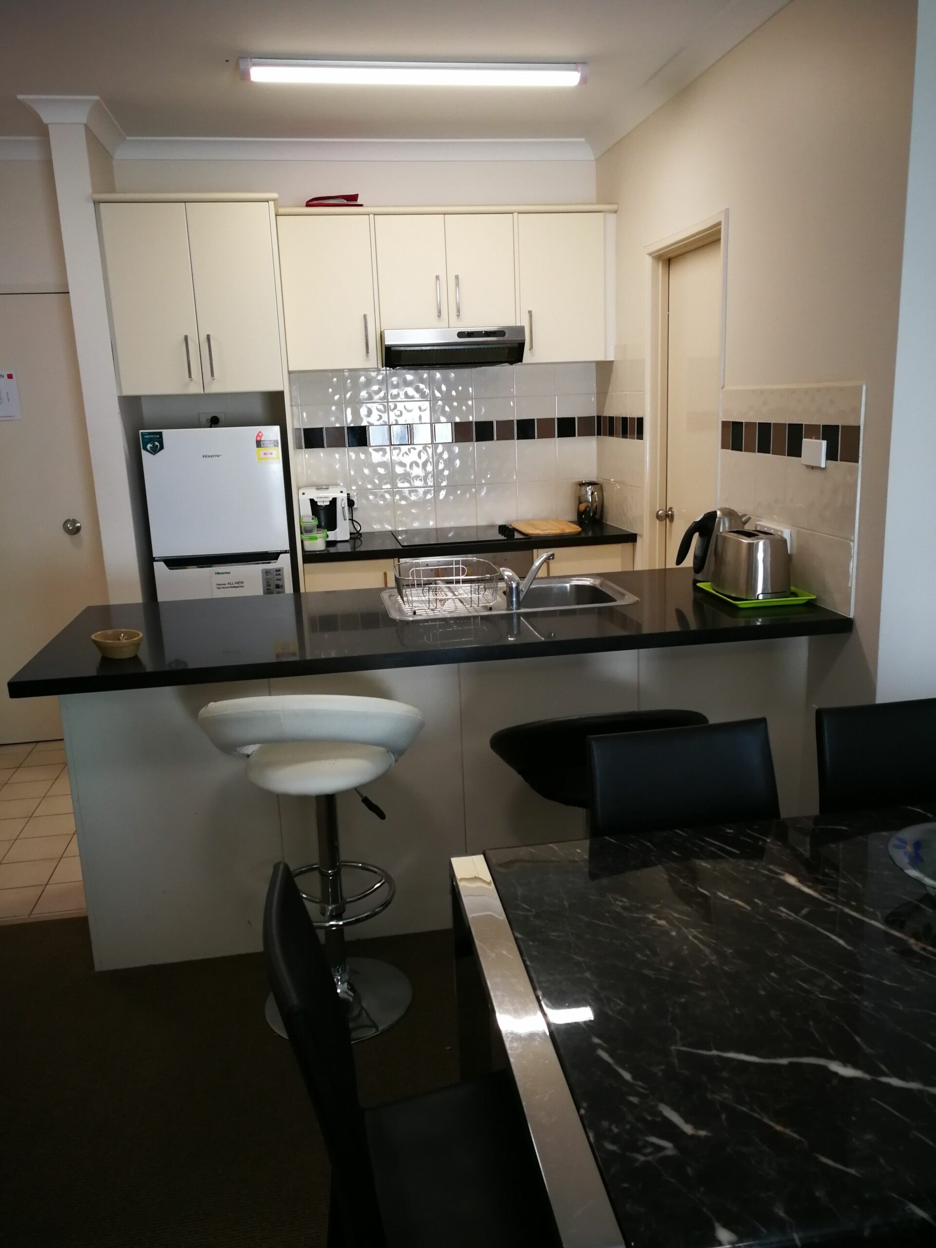 East Perth Superb 2 BR Riverside Luxury Minutes From Cbd9