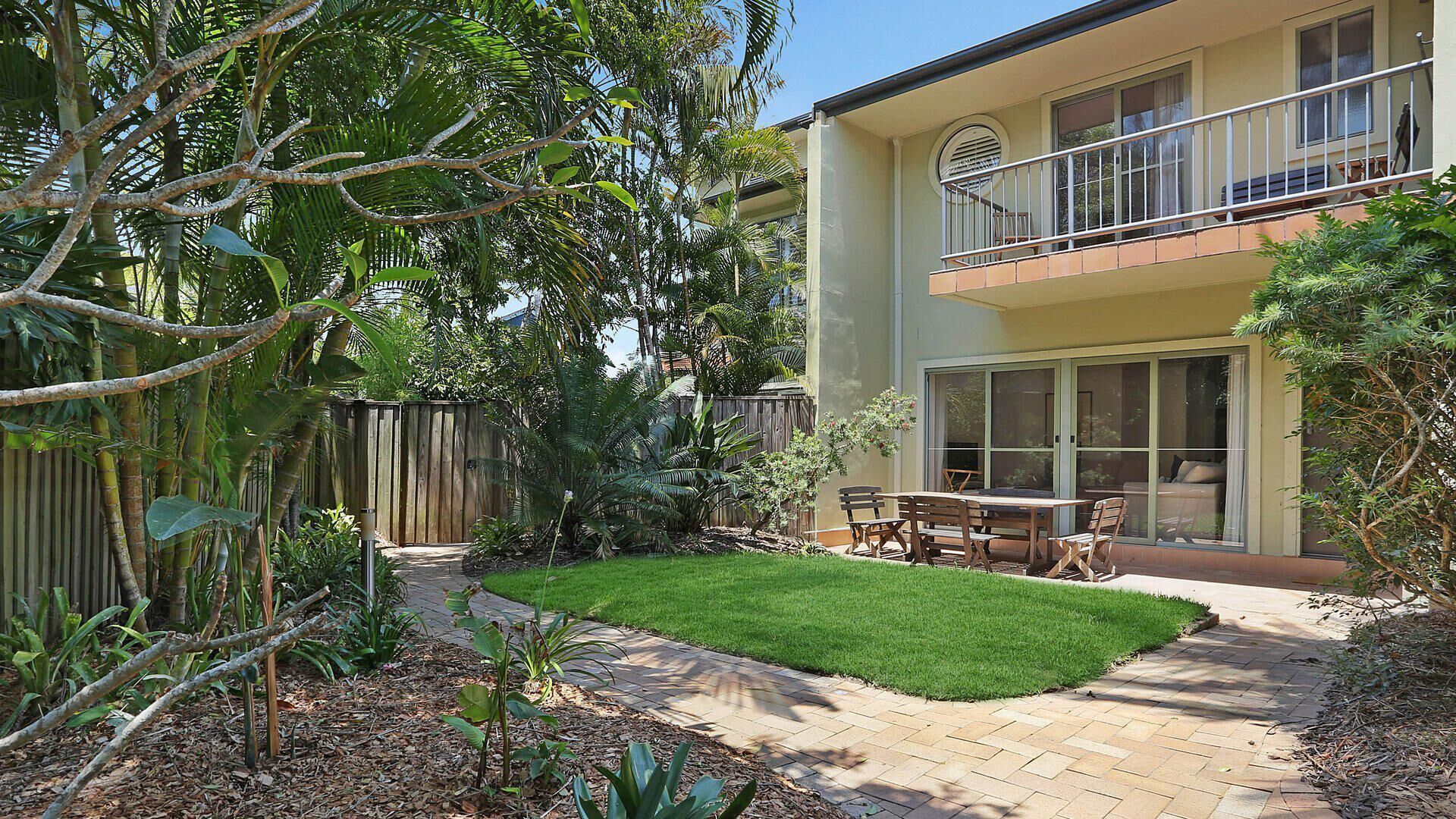 Byron Beachside 8 - Belongil Beachside Perfection! 15min Beach Walk to Town!