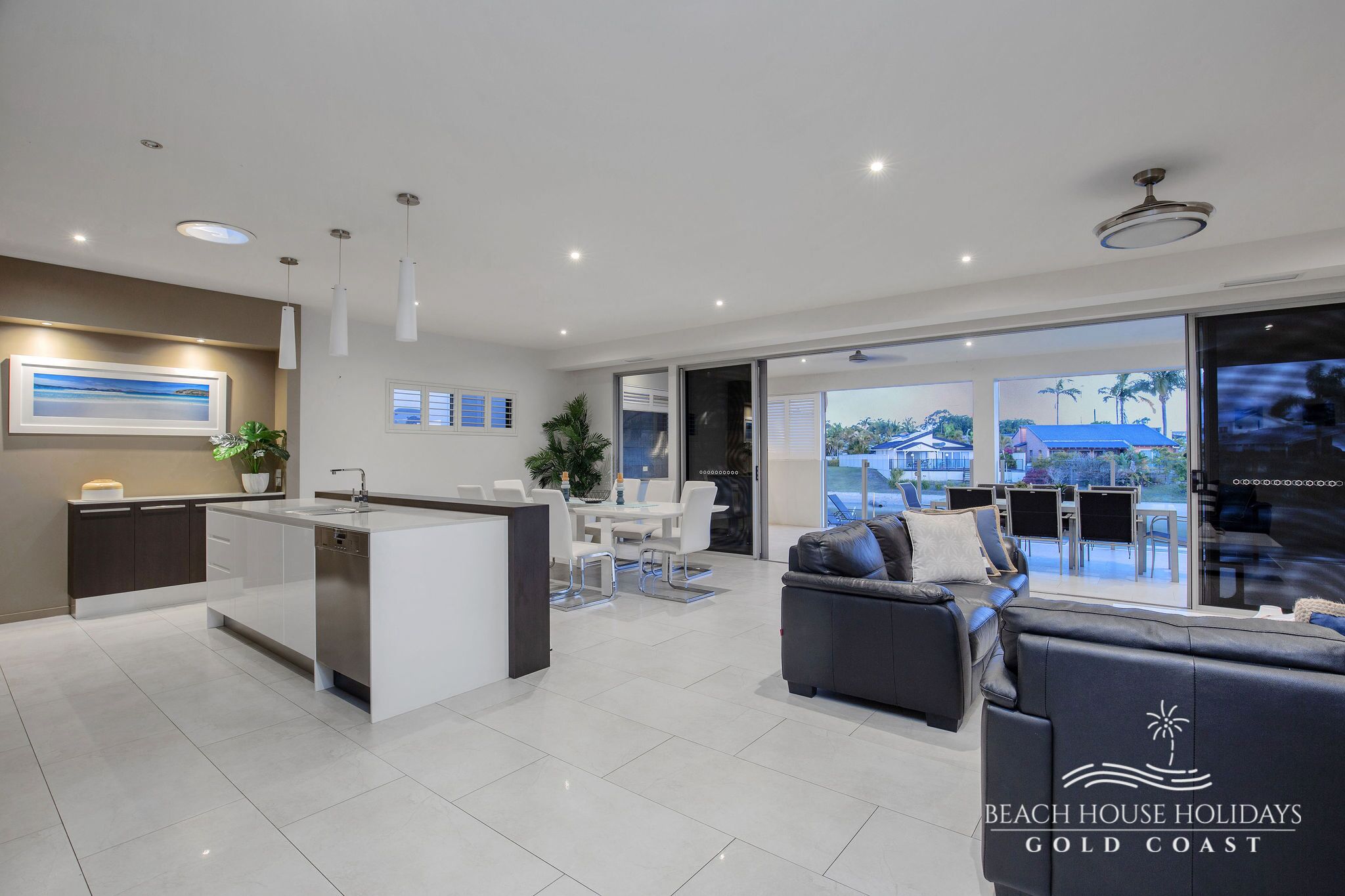 Belle of Broadbeach Beach House