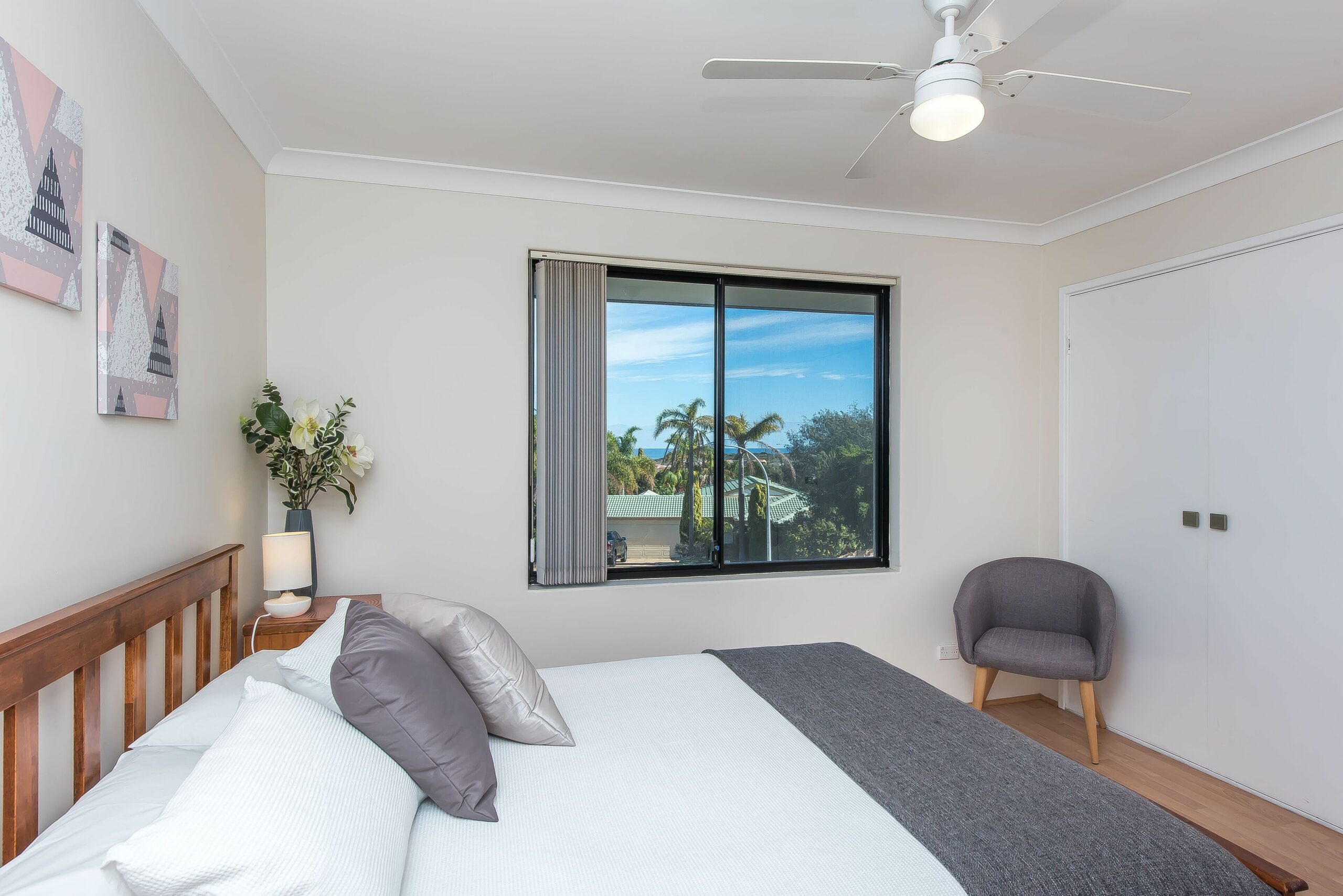 Mullaloo Dreams Accommodation from $100 pn