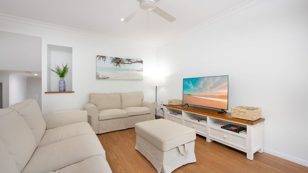 Mimosa 39 Oceania Crt Yamba Close to Beach Internal Photos Available Shortly