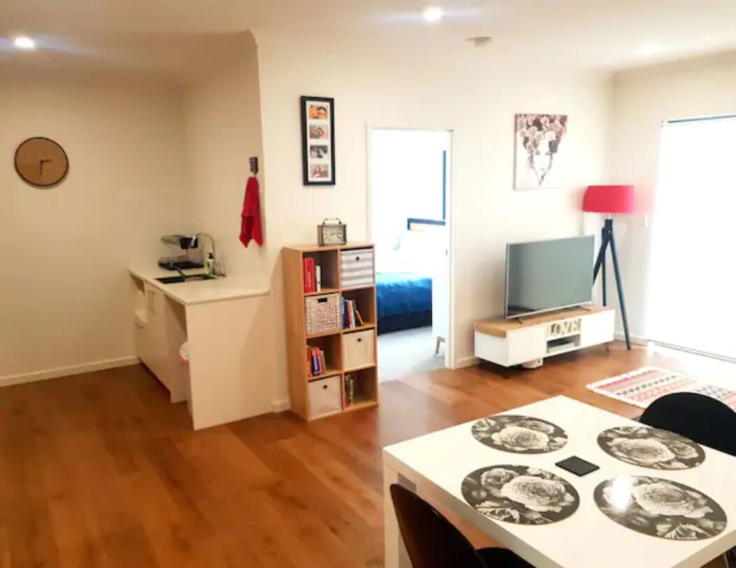 Hendra Heights - 2 Bedroom W/netflix/wi-fi/coffee