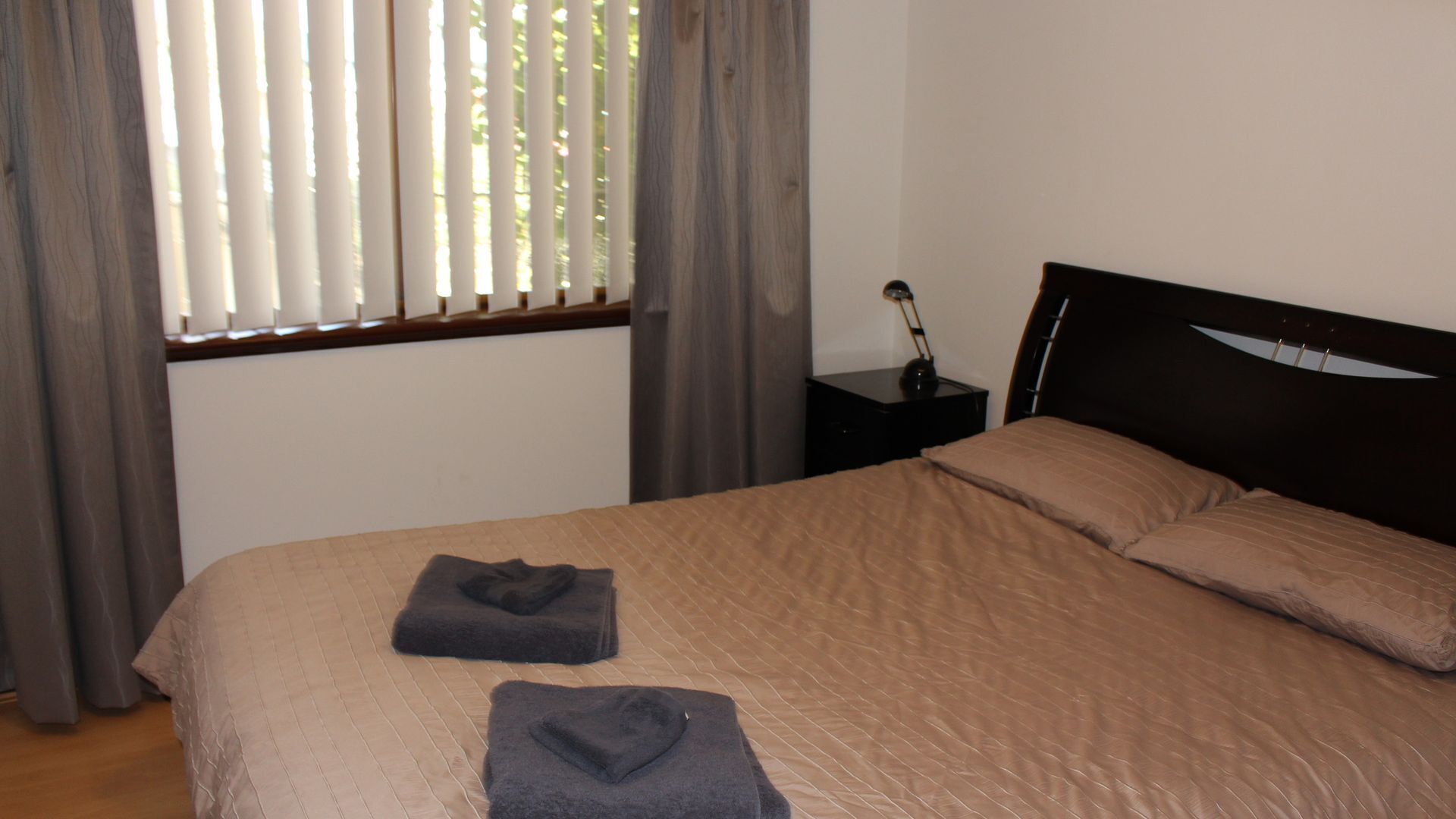 Parkline Vic Park 1 BRM Apartment Wifi + Breakfast