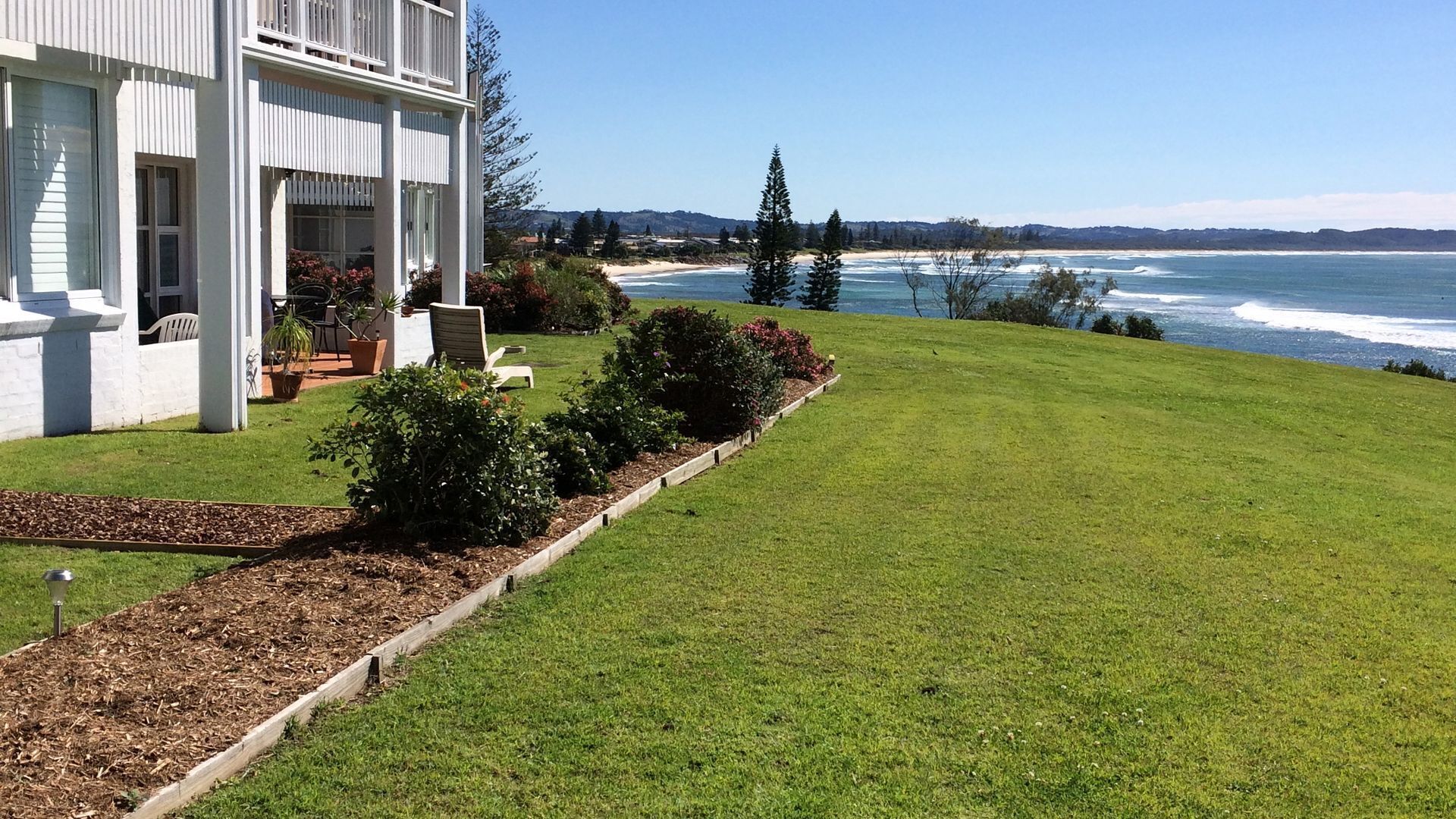 21 The Quarterdeck Stylish Waterfront Accommodation