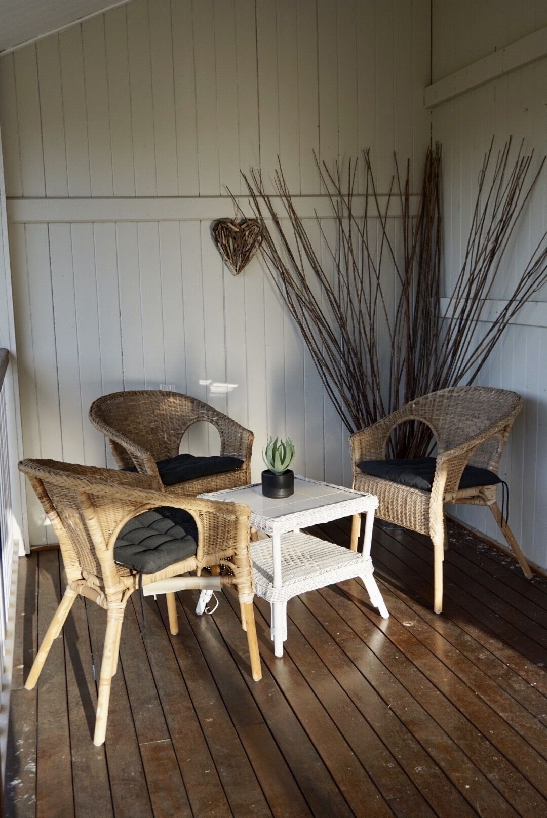 Eighteen Mile Cottage - river access with breathtaking views!
