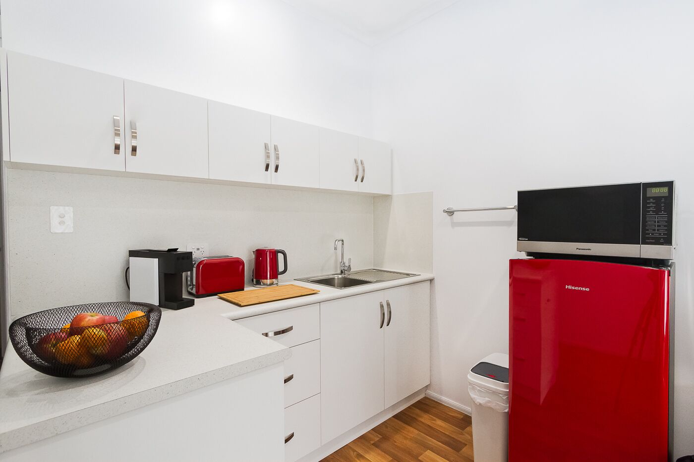 Luxury Accommodation close to parks, information centre, dining and CBD