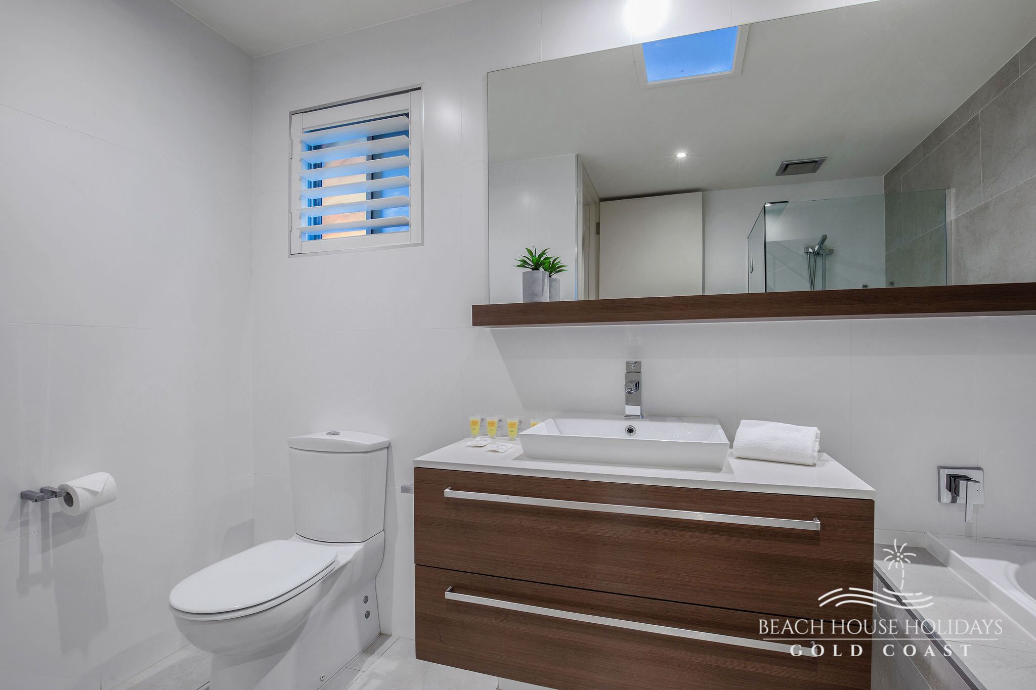 Belle of Broadbeach Beach House