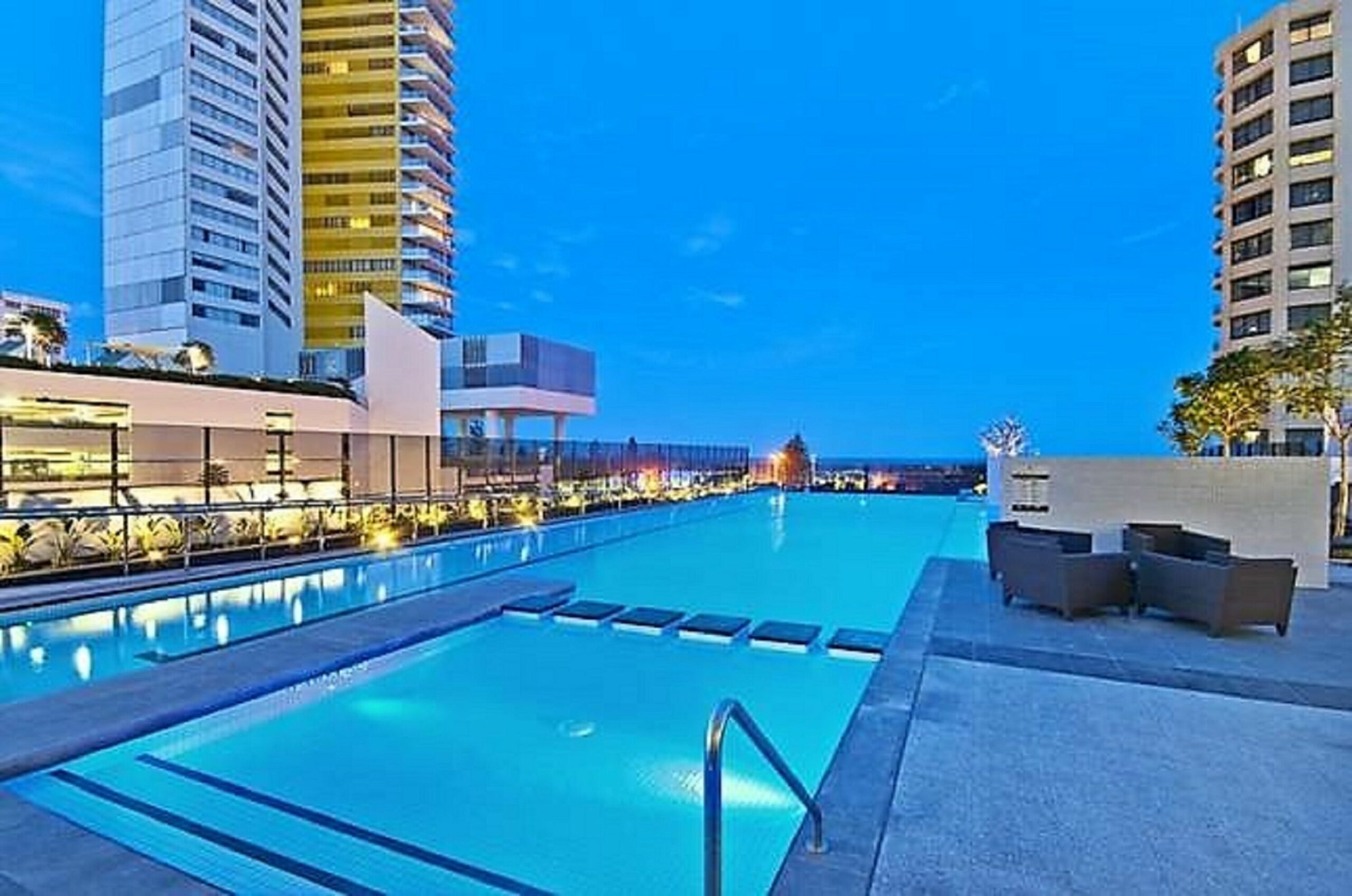Oracle Resort - Holidays Gold Coast