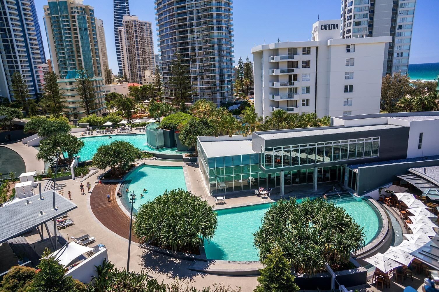 Sleek Q1 Suite in the Heart of Surfers Paradise