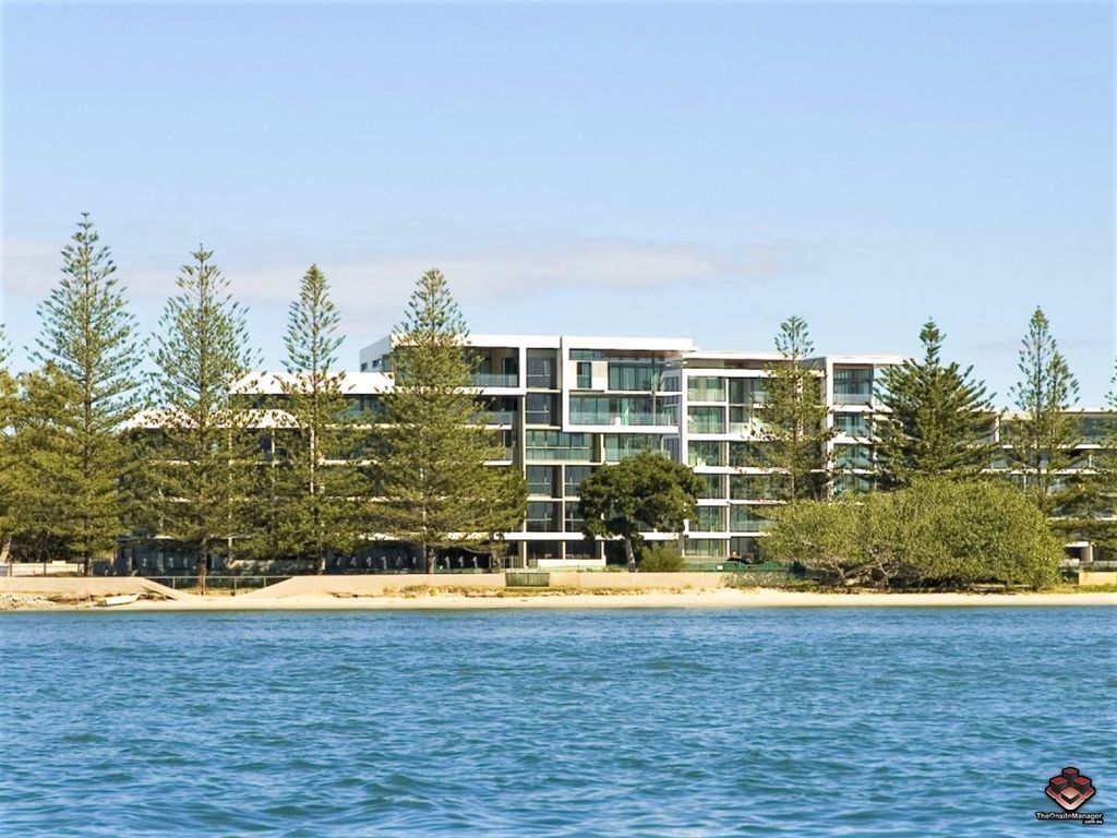 Luxury Gold Coast Penthouse! Waterfront Views! Free Wifiparkingnetflix