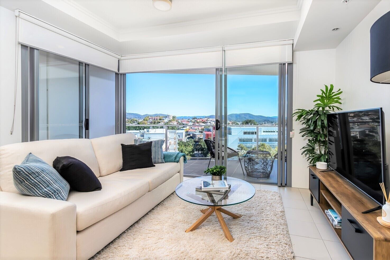 Luxury Resort Style Apartment in Kelvin Grove