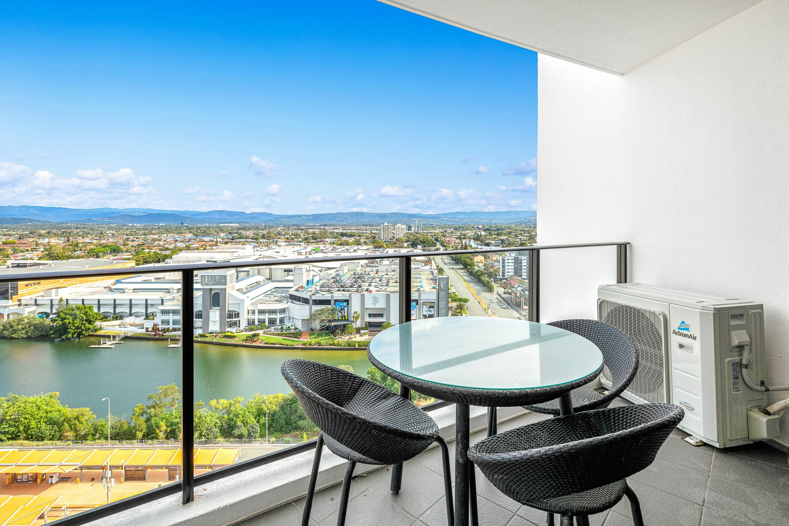 Sierra Grand Apartments