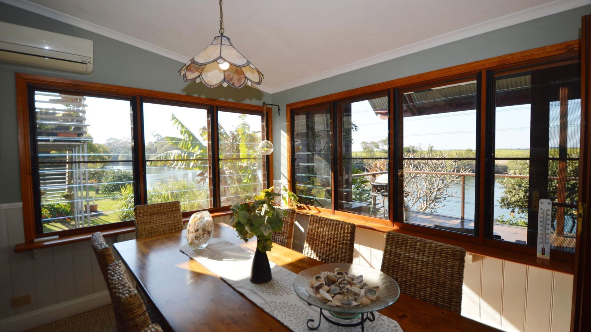 Riverside Cottage on Palmers Channel, 10 Mins to Yamba