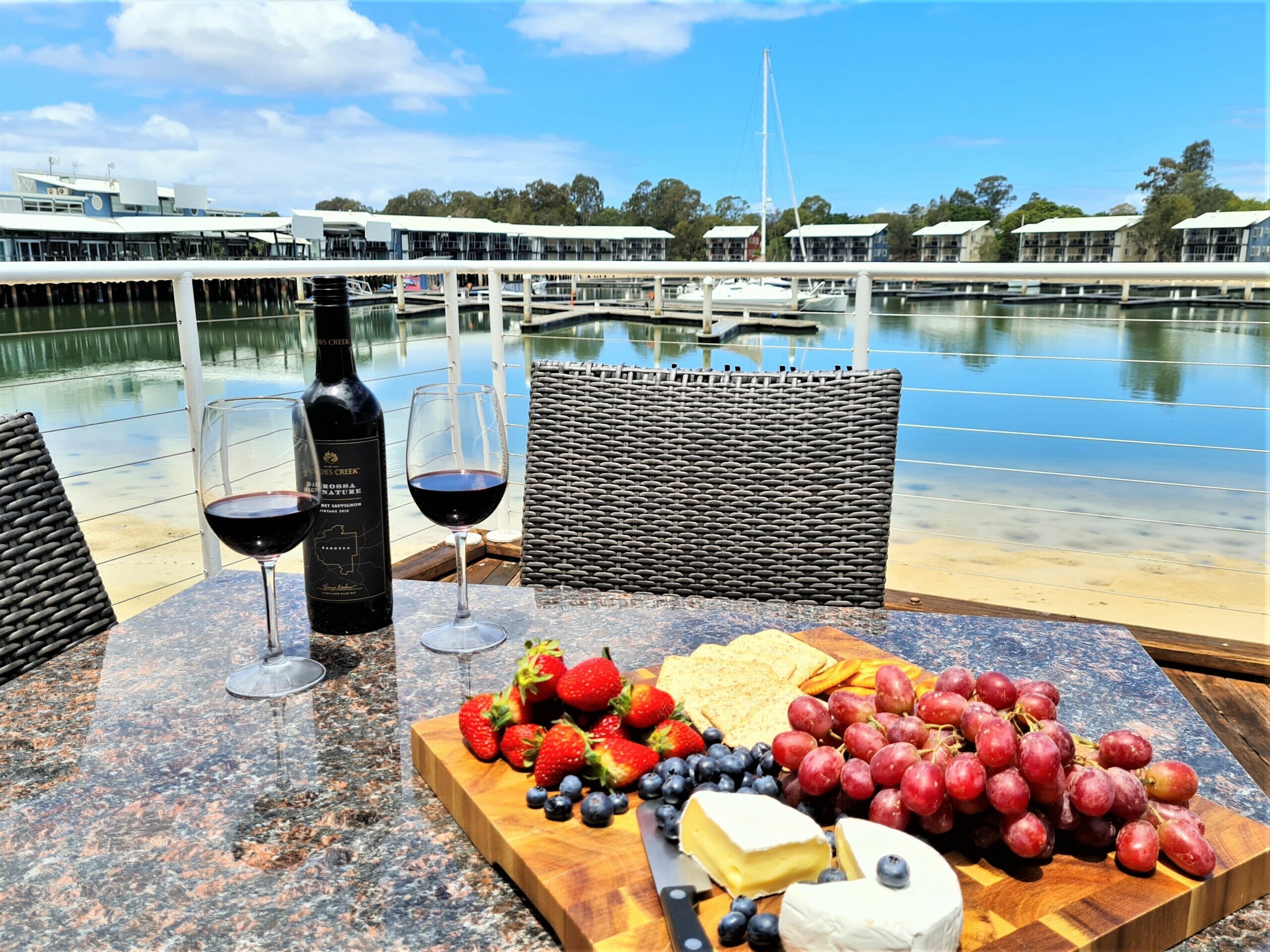 Beachfront Marina Lodge - South Stradbroke Island