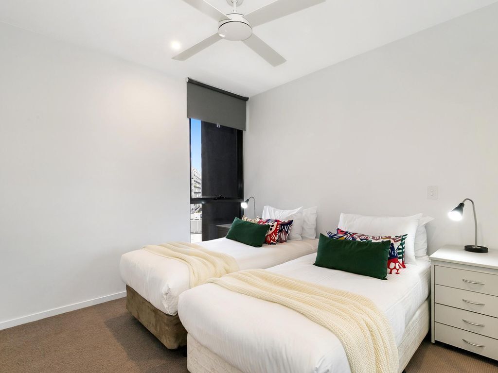 Bright Modern Apartment near City and Southbank