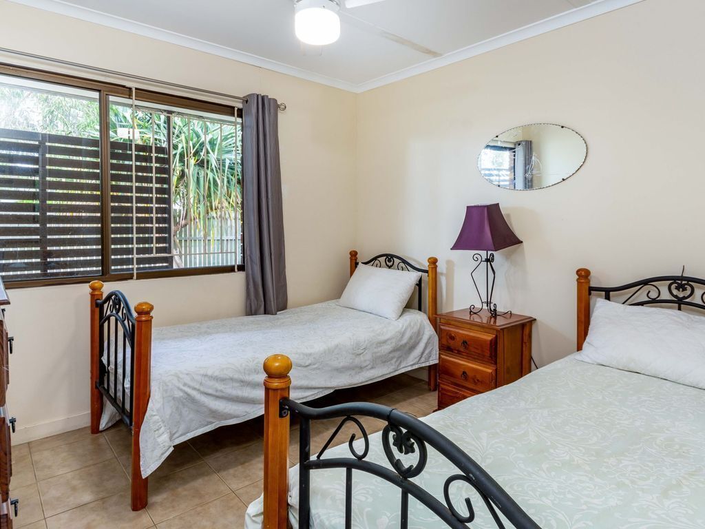 Dog Friendly Lowset Home With Room for a Boat, Wattle Ave, Bongaree