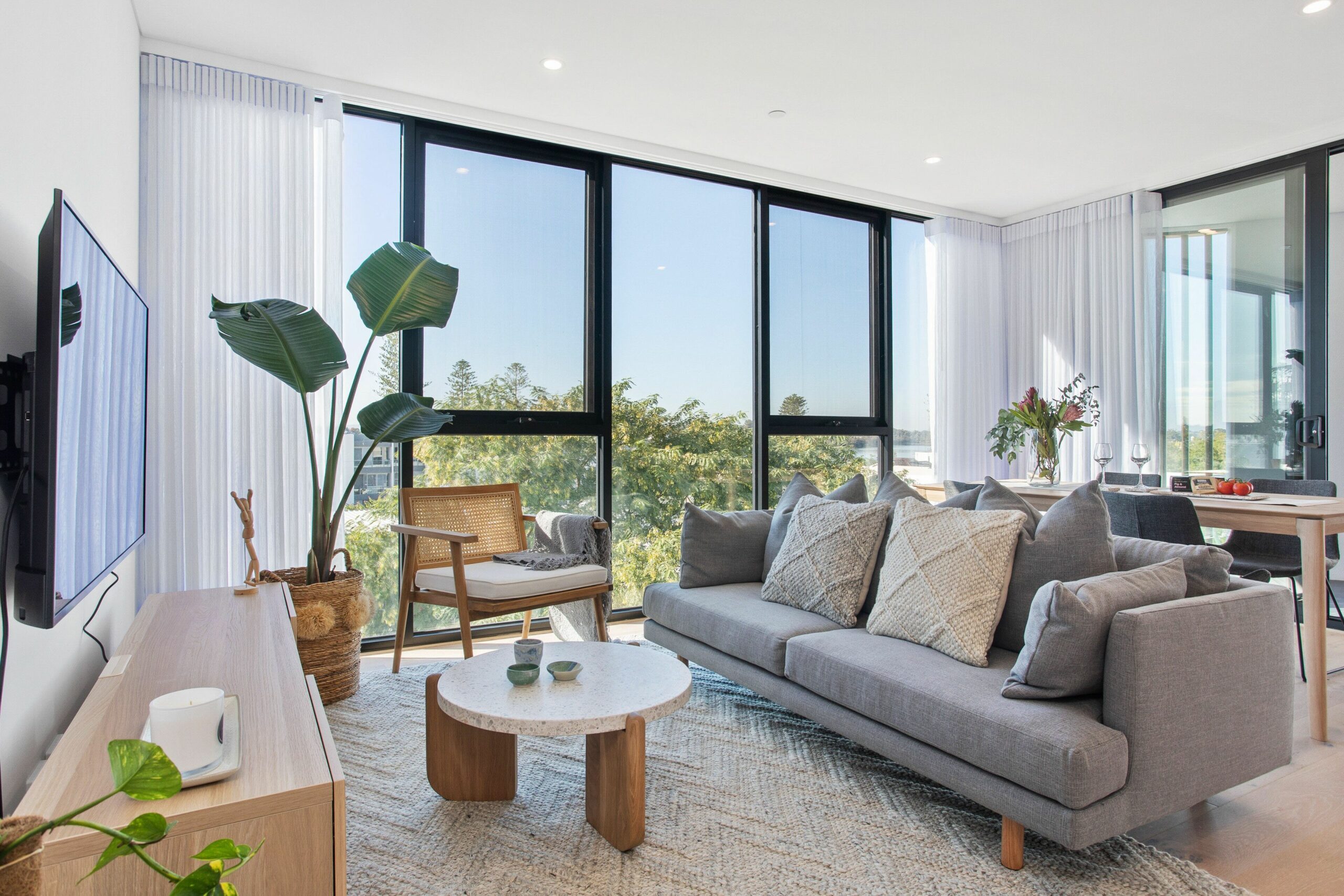 Waterfront Livingcanning River Apt1brnetflix