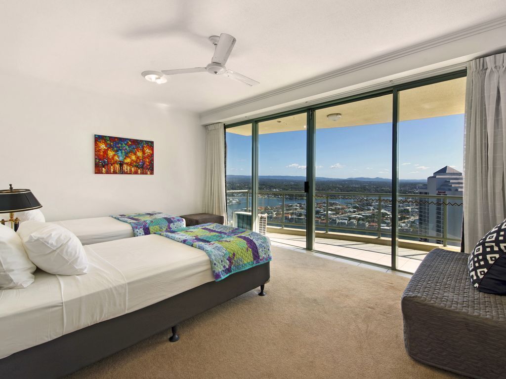 Surfers Paradise Luxury Holiday Apartment Ocean Prestige