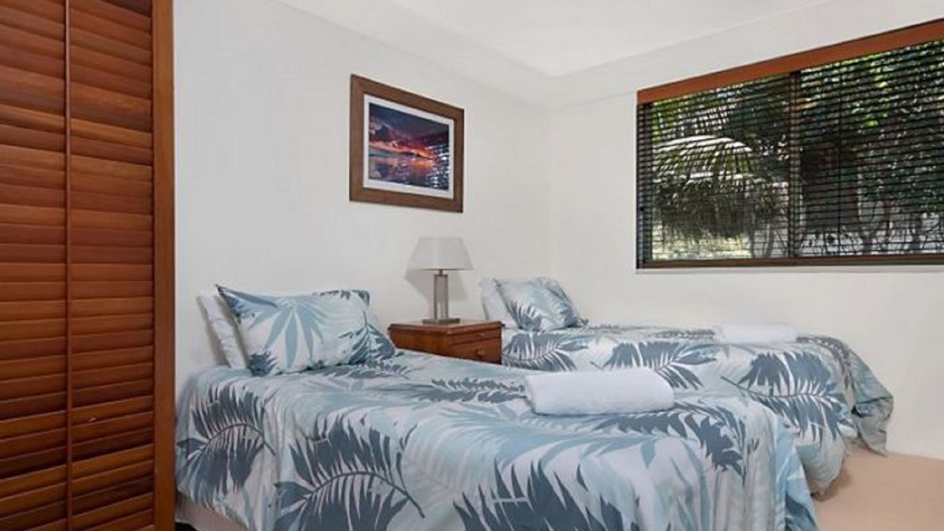 A Perfect Stay Apartment 3, Surfside - Spectacular Ocean Views