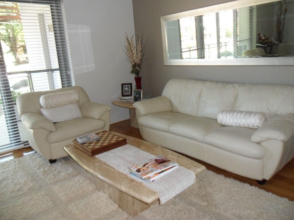 Executive Resort Style Apartment in West Perth. Heated Pool/WiFi/Bbq